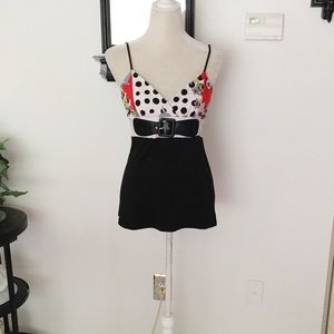 Khaki Krew Red Black White Sleeveless Top